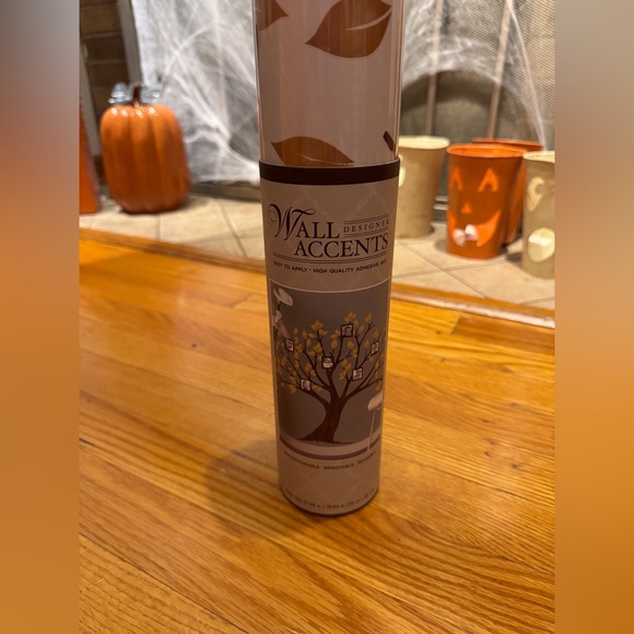 NWT Designer Wall Accents Gold Family Tree Wall Decals - Picture 2 of 4